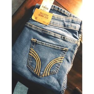 Hollister Skinny Jeans!!